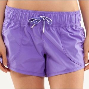 lululemon athletica work It Out Power Purple unlined Shorts